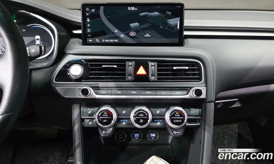 Genesis G70 2021 2.0 автомат (гидро), фото 19 Genesis G70 2021 2.0 автомат (гидро), фото 19
