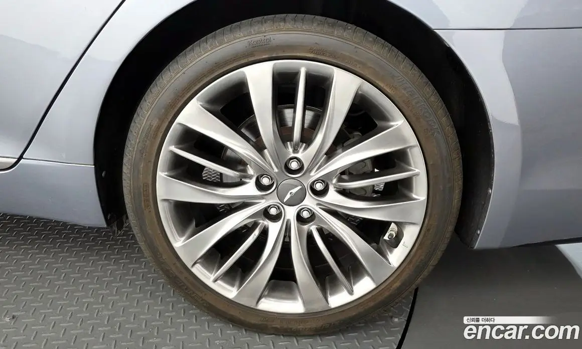 Genesis G80 2016 3.3 автомат (гидро), фото 7 Genesis G80 2016 3.3 автомат (гидро), фото 7