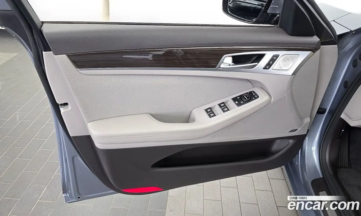 Genesis G80 2016 3.3 автомат (гидро), фото 14