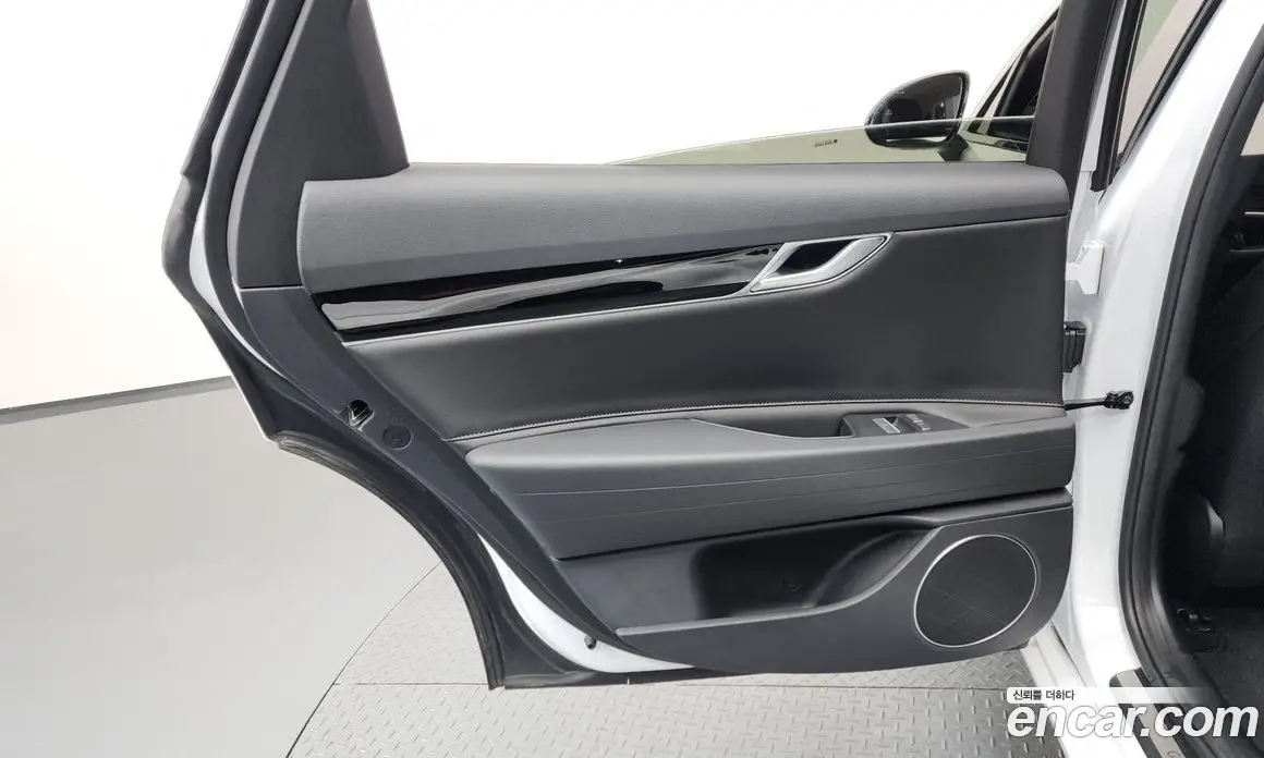 Genesis G80 2022 2.5 автомат (гидро), фото 15