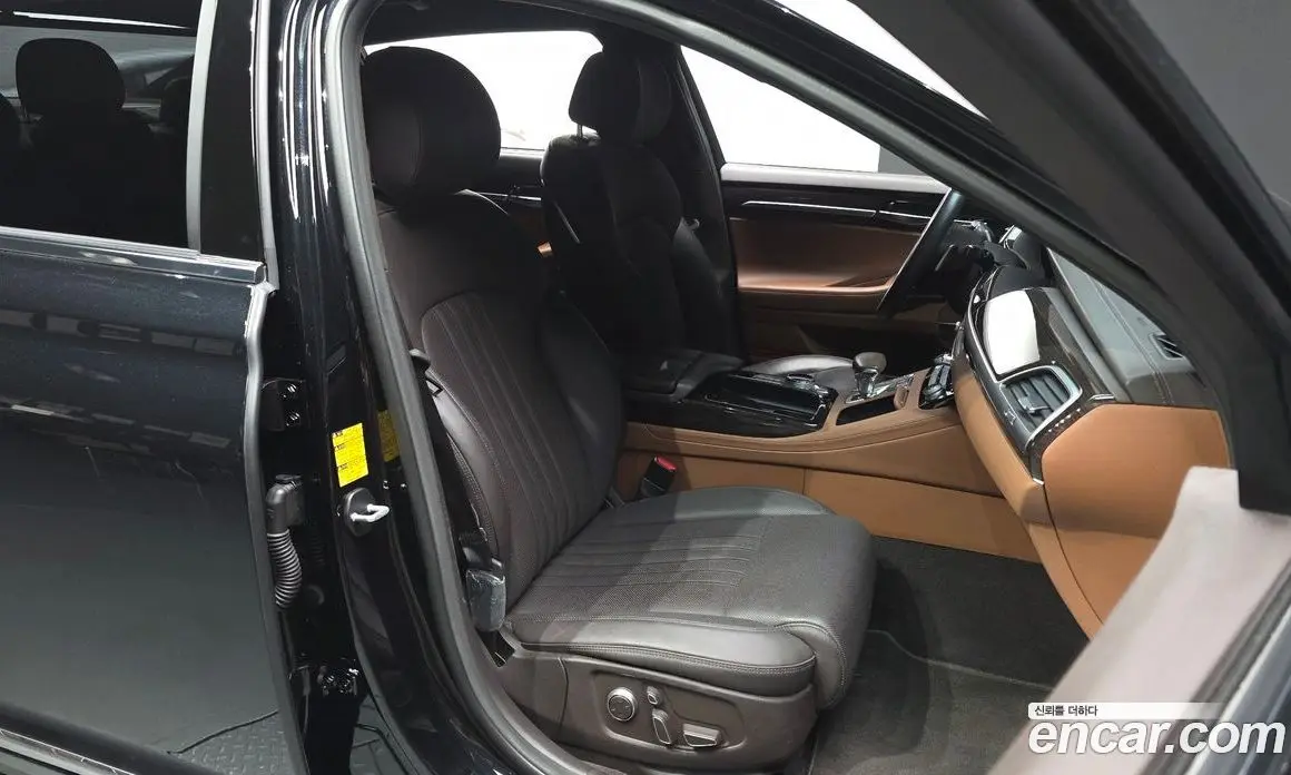 Genesis G90 2020 3.8 автомат (гидро), фото 15 Genesis G90 2020 3.8 автомат (гидро), фото 15