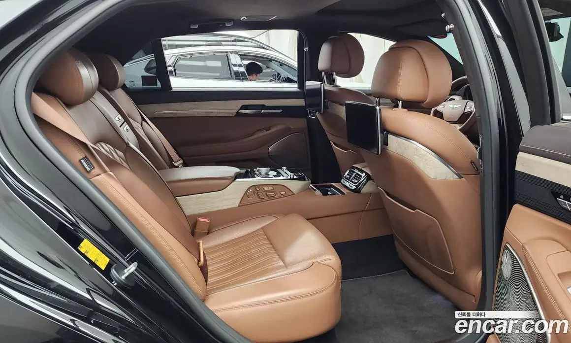 Genesis G90 2021 3.3 автомат (гидро), фото 18 Genesis G90 2021 3.3 автомат (гидро), фото 18