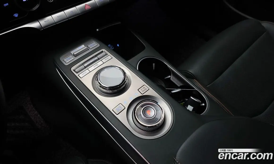 Genesis GV70 2021 2.5 автомат (гидро), фото 12