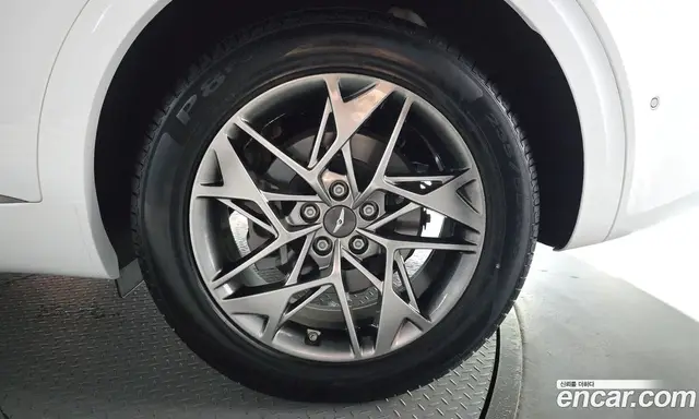 Genesis GV70 2021 2.5 автомат (гидро), миниатюра 7