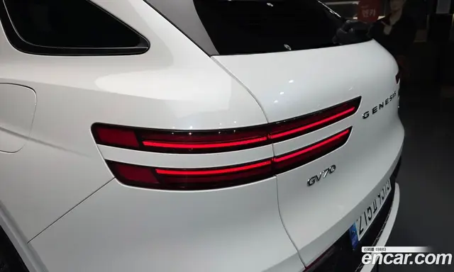 Genesis GV70 2022 2.5 автомат (гидро), миниатюра 9 Genesis GV70 2022 2.5 автомат (гидро), миниатюра 9