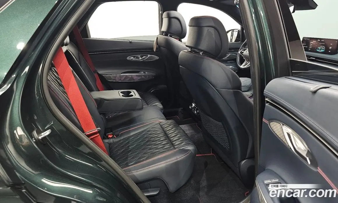 Genesis GV70 2022 3.5 автомат (гидро), фото 16
