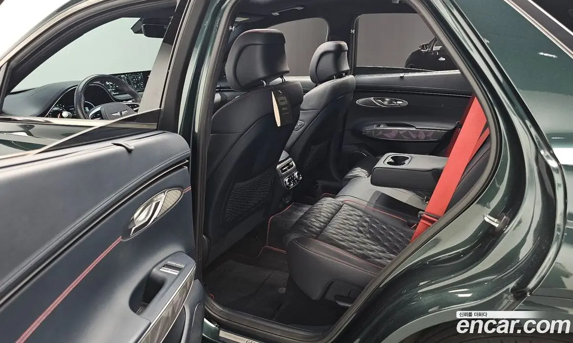 Genesis GV70 2022 3.5 автомат (гидро), фото 18