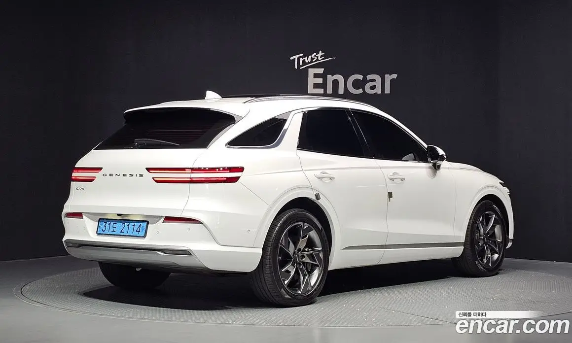 Genesis GV70 2022 0.1 автомат (гидро), фото 2 Genesis GV70 2022 0.1 автомат (гидро), фото 2