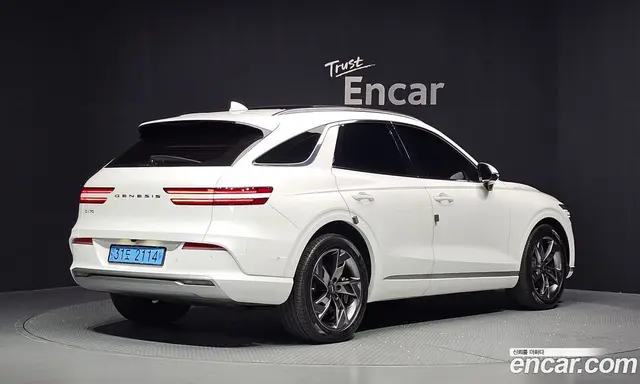 Genesis GV70 2022 0.1 автомат (гидро), миниатюра 2 Genesis GV70 2022 0.1 автомат (гидро), миниатюра 2