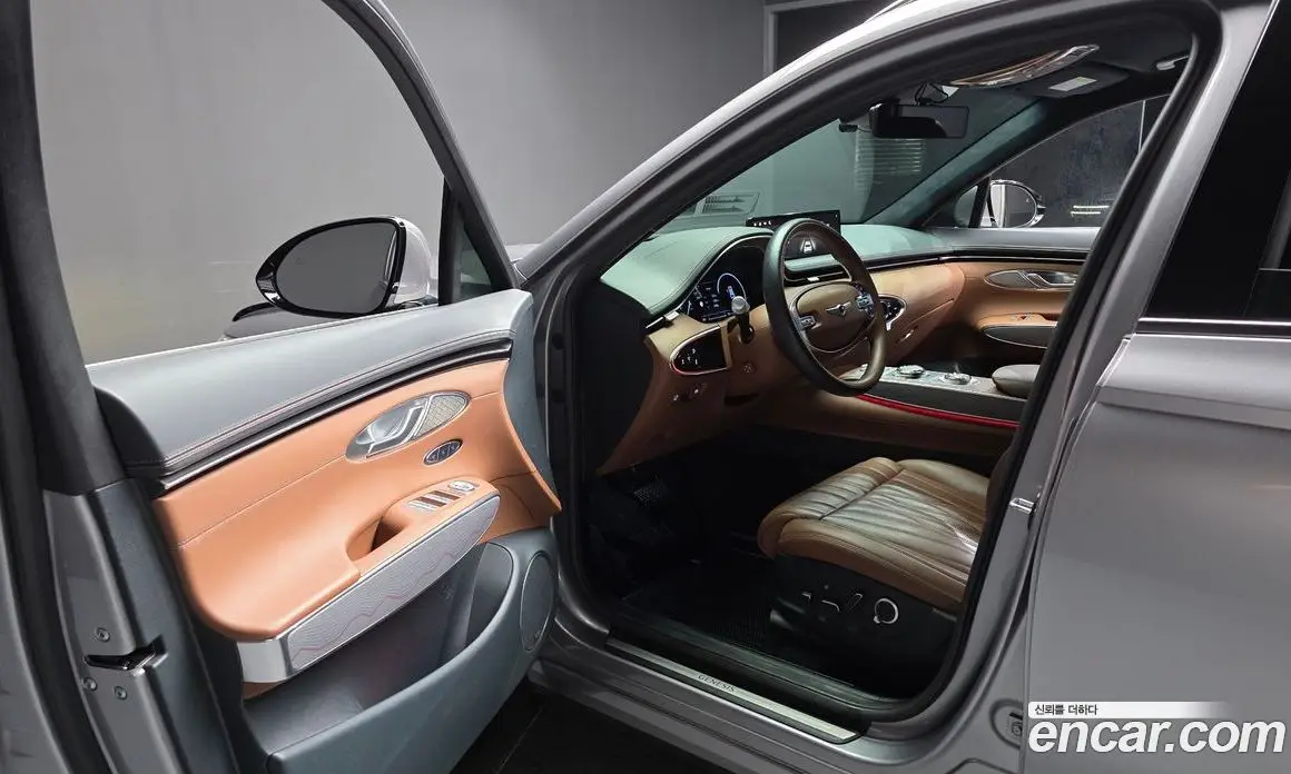 Genesis GV70 2023 2.5 автомат (гидро), фото 13