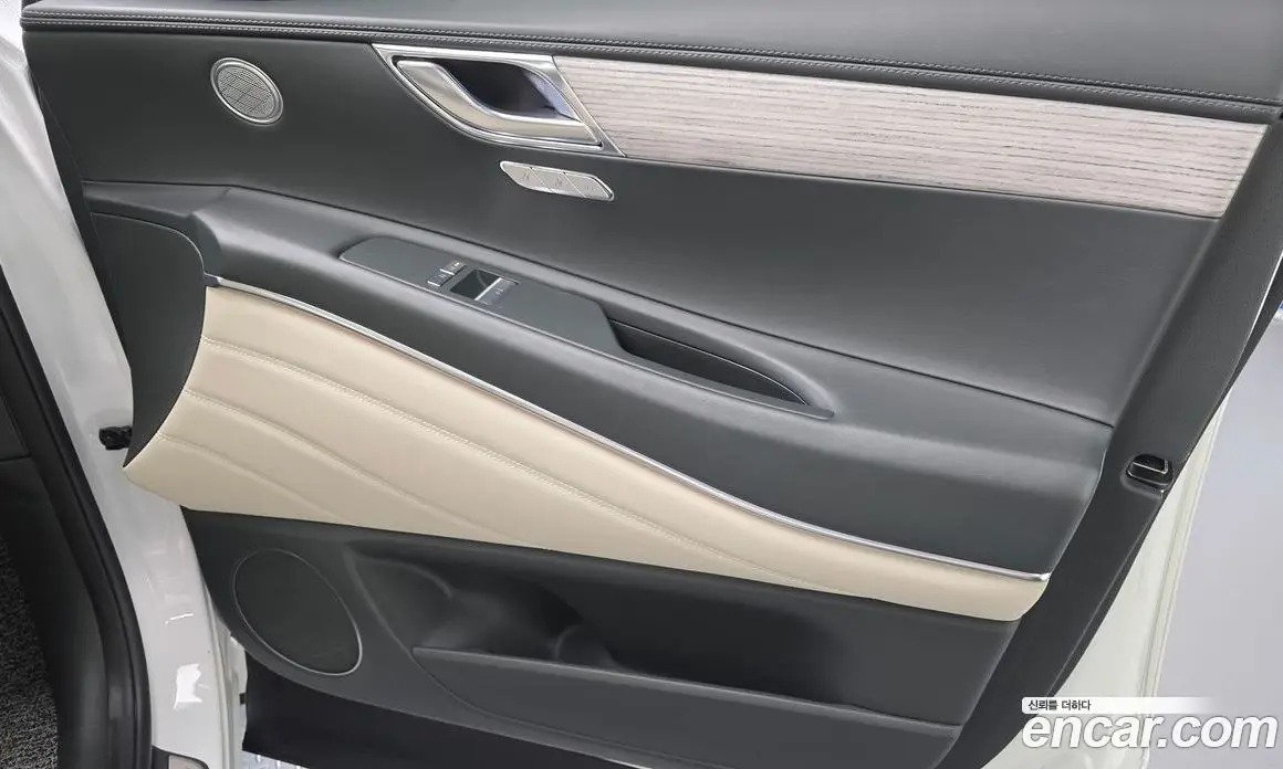 Genesis GV80 2023 2.5 автомат (гидро), фото 15