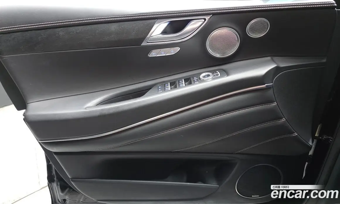 Genesis GV80 2023 3.5 автомат (гидро), фото 14