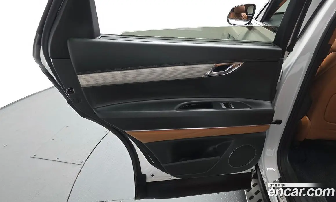 Genesis GV80 2024 2.5 автомат (гидро), фото 14