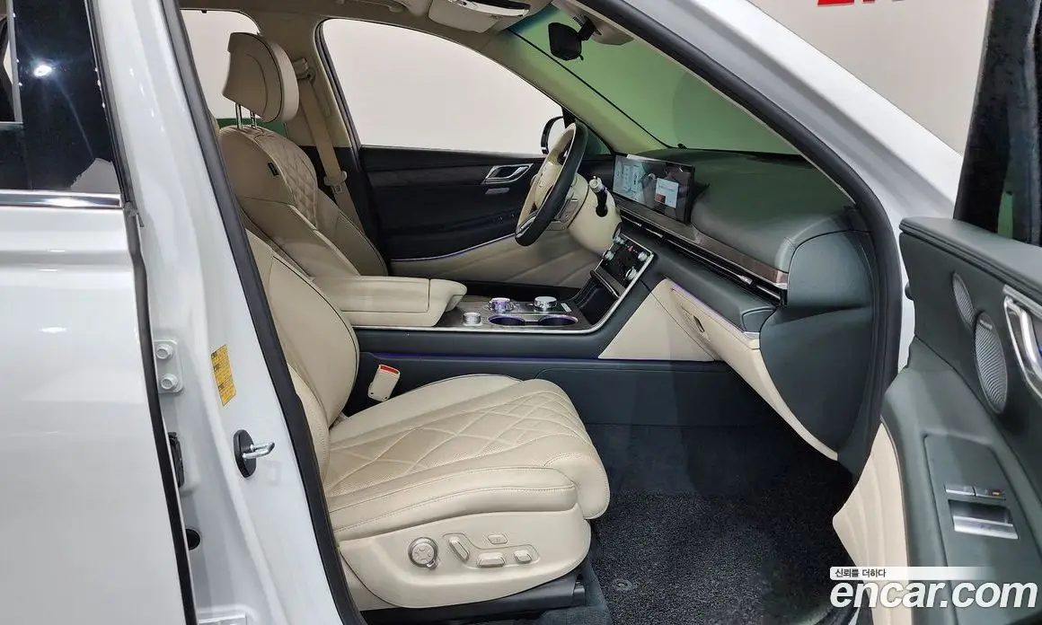 Genesis GV80 2024 2.5 автомат (гидро), фото 16 Genesis GV80 2024 2.5 автомат (гидро), фото 16
