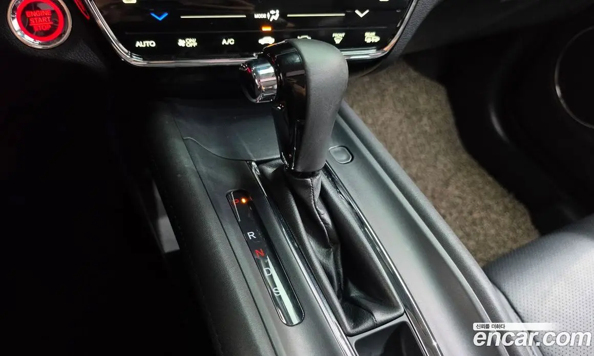 Honda HR-V 2019 1.8 автомат (гидро), фото 12