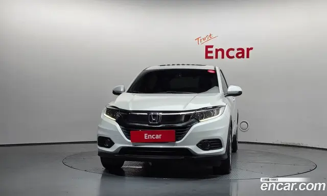 Honda HR-V 2019 1.8 автомат (гидро), миниатюра 3
