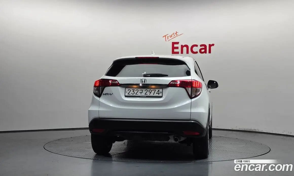 Honda HR-V 2019 1.8 автомат (гидро), фото 4