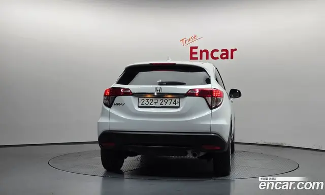 Honda HR-V 2019 1.8 автомат (гидро), миниатюра 4