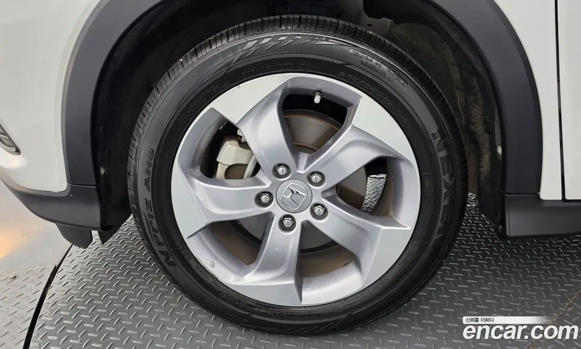 Honda HR-V 2019 1.8 автомат (гидро), фото 5