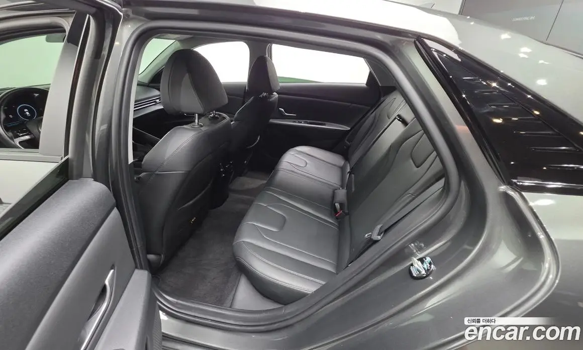 Hyundai Avante 2022 1.6 автомат (гидро), фото 16 Hyundai Avante 2022 1.6 автомат (гидро), фото 16