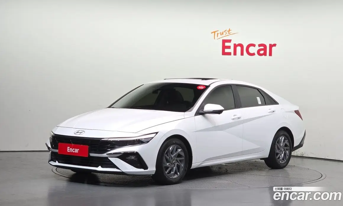 Hyundai Avante 2023 1.6 автомат (гидро), фото 1 Hyundai Avante 2023 1.6 автомат (гидро), фото 1