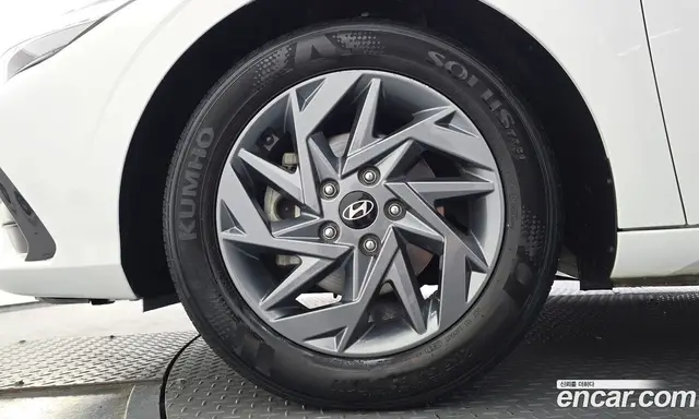 Hyundai Avante 2023 1.6 автомат (гидро), миниатюра 5 Hyundai Avante 2023 1.6 автомат (гидро), миниатюра 5
