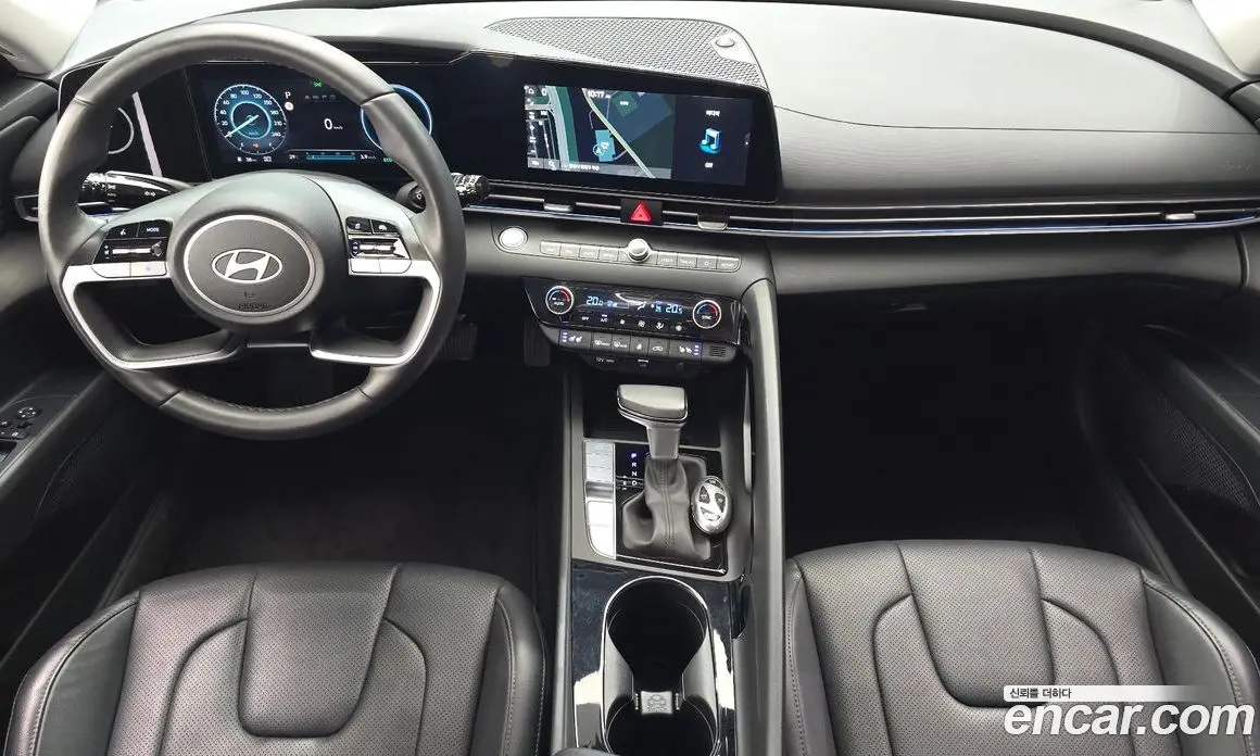 Hyundai Avante 2023 1.6 автомат (гидро), фото 10 Hyundai Avante 2023 1.6 автомат (гидро), фото 10