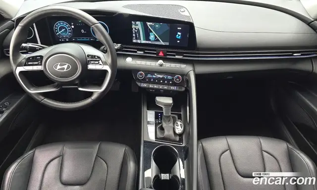 Hyundai Avante 2023 1.6 автомат (гидро), миниатюра 10 Hyundai Avante 2023 1.6 автомат (гидро), миниатюра 10