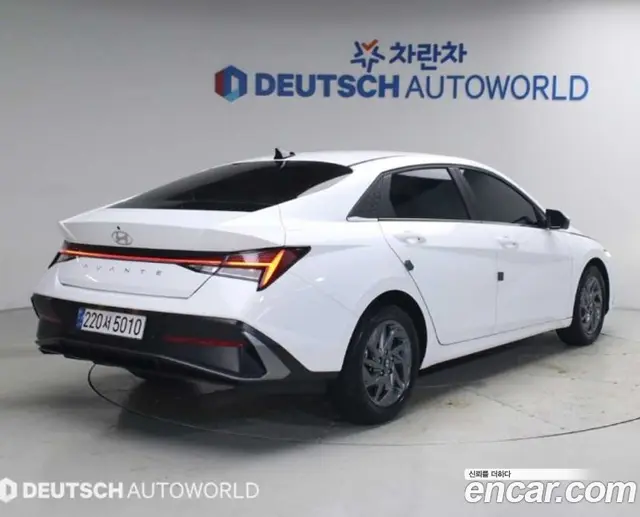 Hyundai Avante 2024 1.6 автомат (гидро), миниатюра 2 Hyundai Avante 2024 1.6 автомат (гидро), миниатюра 2