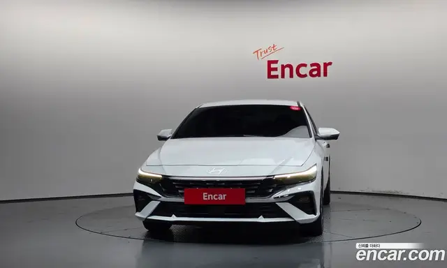 Hyundai Avante 2025 1.6 автомат (гидро), миниатюра 3