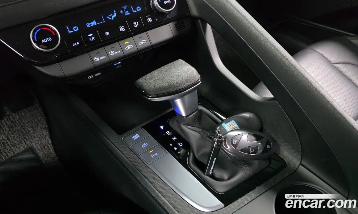 Hyundai Avante 2025 1.6 автомат (гидро), фото 11