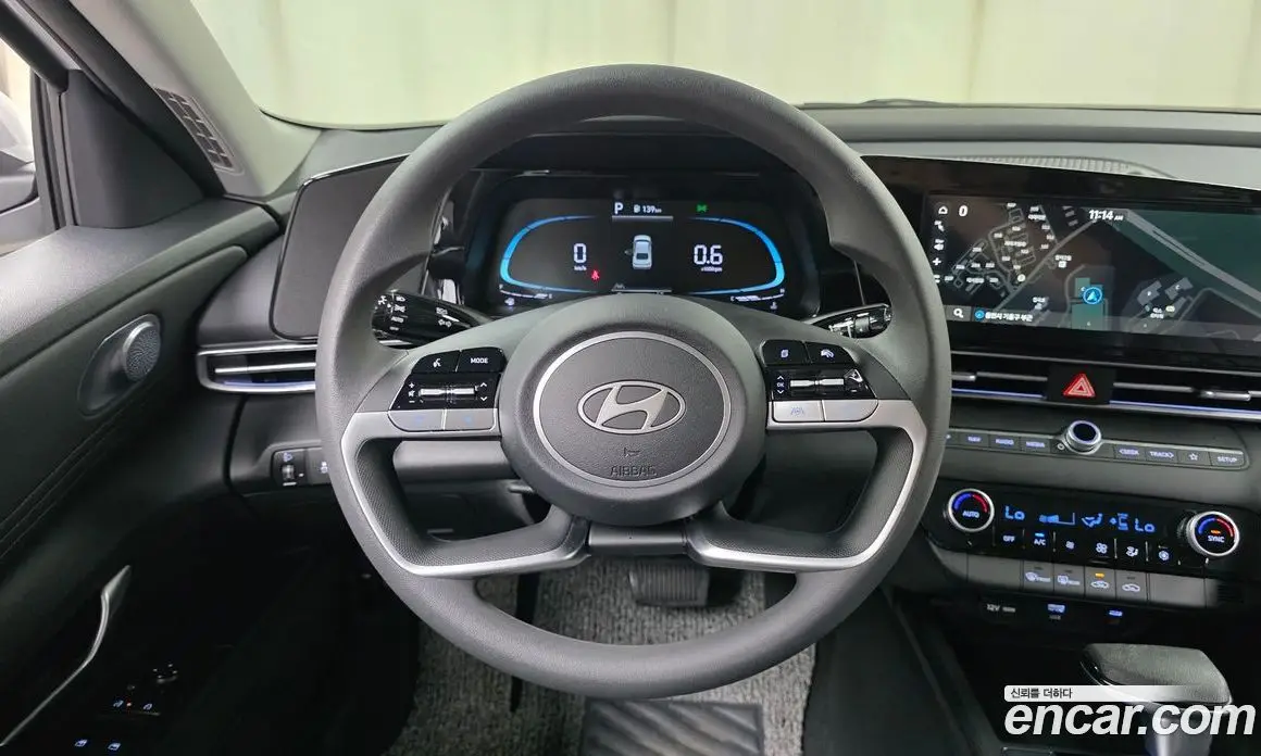Hyundai Avante 2025 1.6 автомат (гидро), фото 19