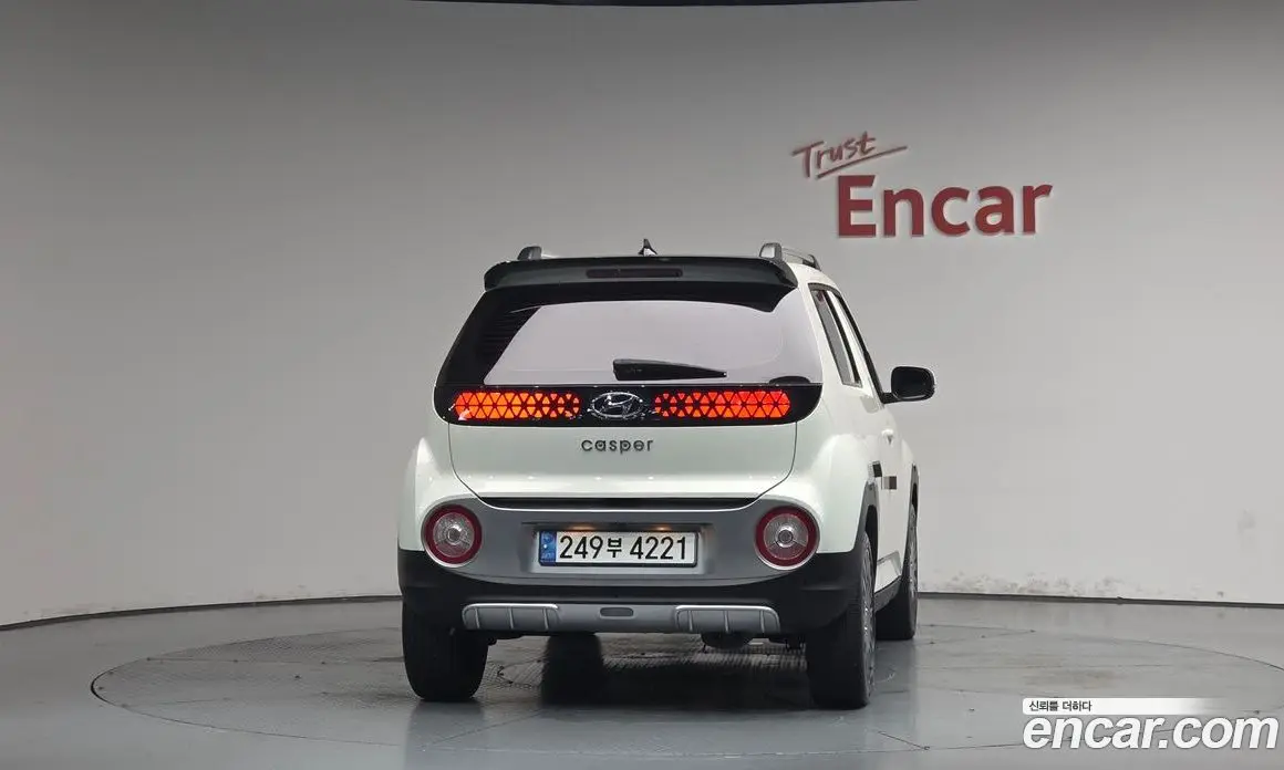 Hyundai Casper 2022 1.0 автомат (гидро), фото 3