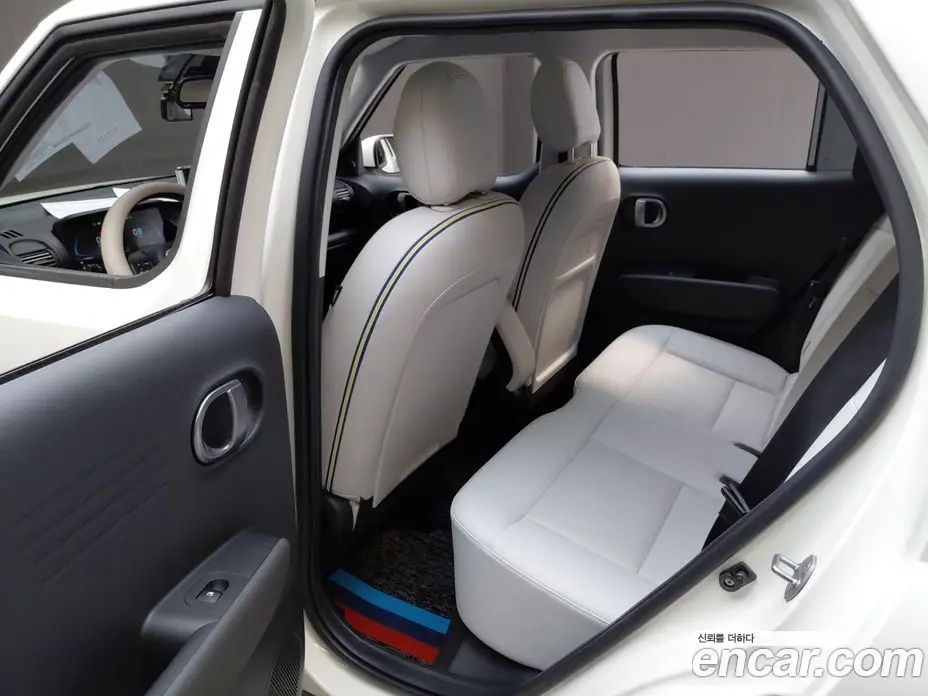 Hyundai Casper 2023 1.0 автомат (гидро), фото 16