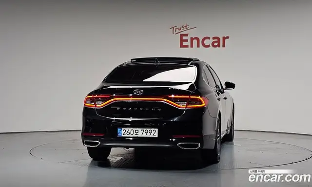 Hyundai Grandeur 2018 2.4 автомат (гидро), миниатюра 3 Hyundai Grandeur 2018 2.4 автомат (гидро), миниатюра 3