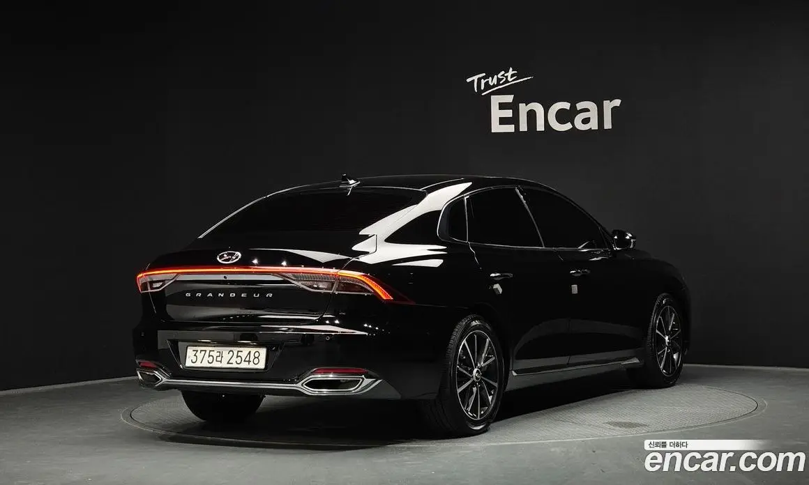 Hyundai Grandeur 2022 3.3 автомат (гидро), фото 2 Hyundai Grandeur 2022 3.3 автомат (гидро), фото 2