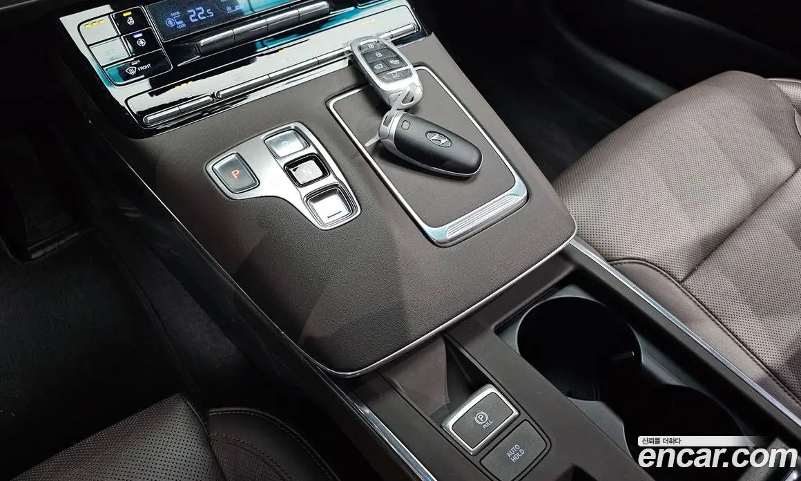 Hyundai Grandeur 2022 3.3 автомат (гидро), фото 12 Hyundai Grandeur 2022 3.3 автомат (гидро), фото 12