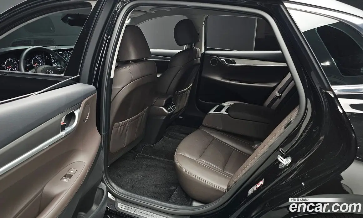 Hyundai Grandeur 2022 3.3 автомат (гидро), фото 18 Hyundai Grandeur 2022 3.3 автомат (гидро), фото 18