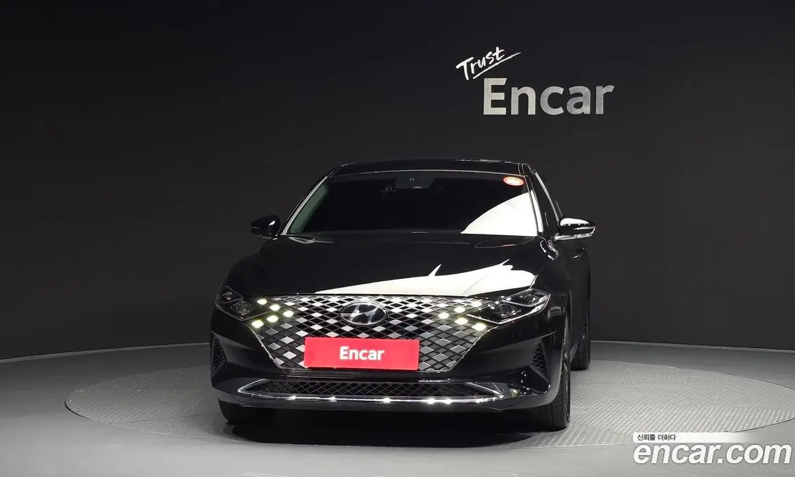 Hyundai Grandeur 2022 2.5 автомат (гидро), фото 3 Hyundai Grandeur 2022 2.5 автомат (гидро), фото 3