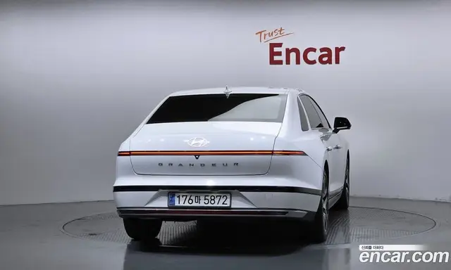 Hyundai Grandeur 2024 2.5 автомат (гидро), миниатюра 4 Hyundai Grandeur 2024 2.5 автомат (гидро), миниатюра 4
