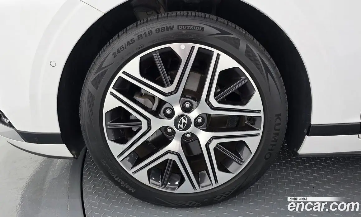 Hyundai Grandeur 2024 2.5 автомат (гидро), фото 5 Hyundai Grandeur 2024 2.5 автомат (гидро), фото 5