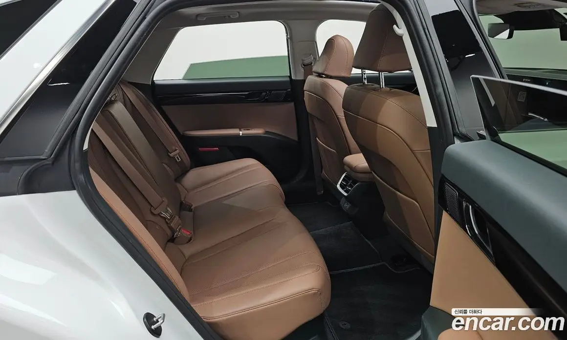 Hyundai Grandeur 2025 1.6 автомат (гидро), фото 17