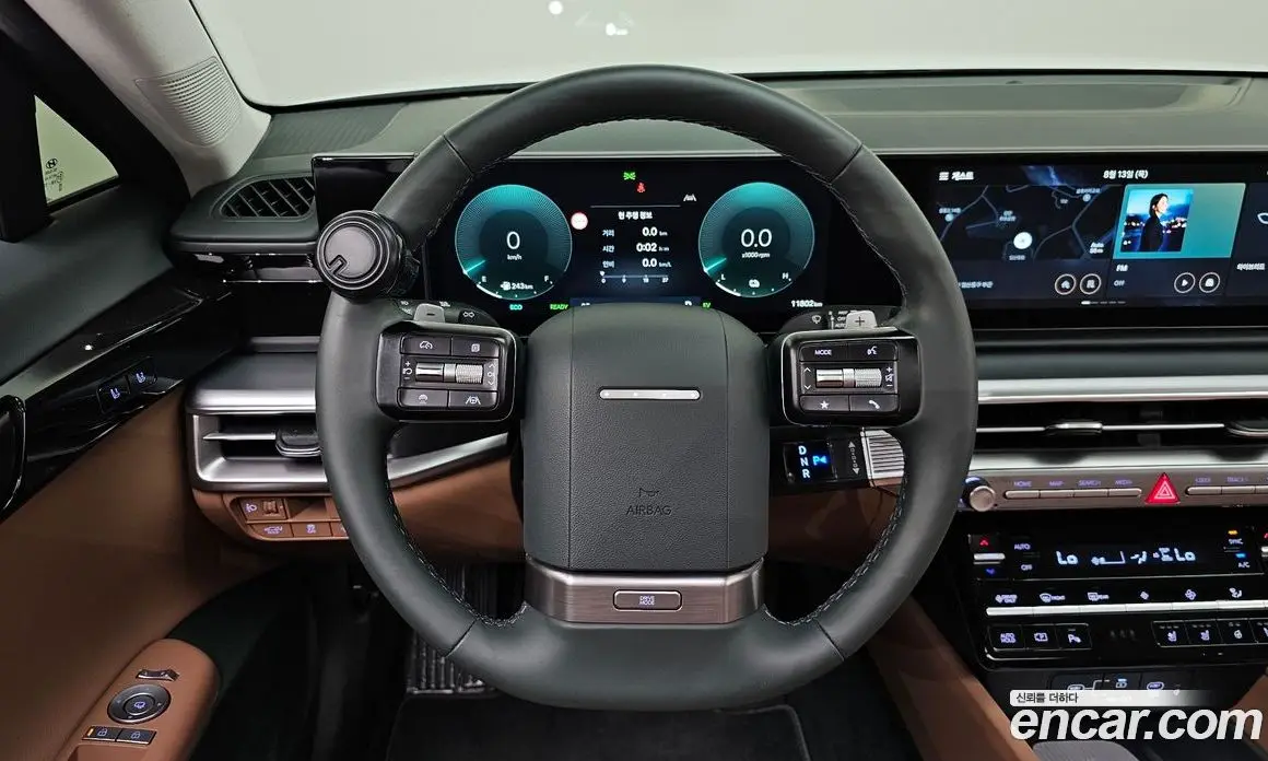 Hyundai Grandeur 2025 1.6 автомат (гидро), фото 18