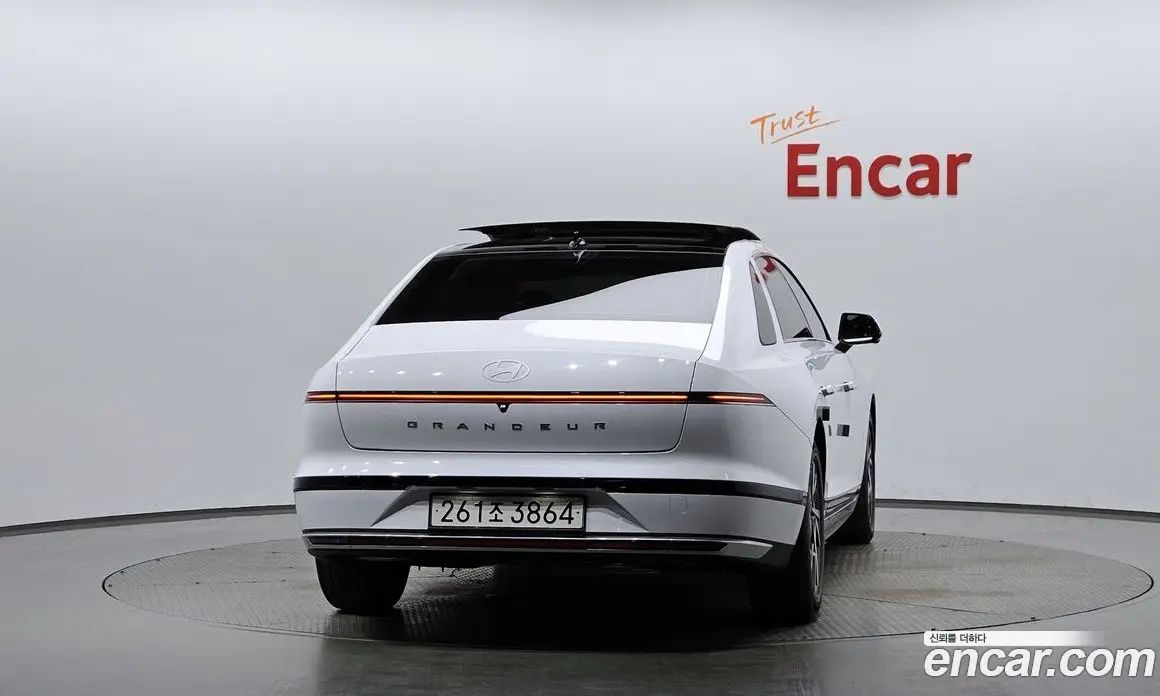 Hyundai Grandeur 2025 1.6 автомат (гидро), фото 3