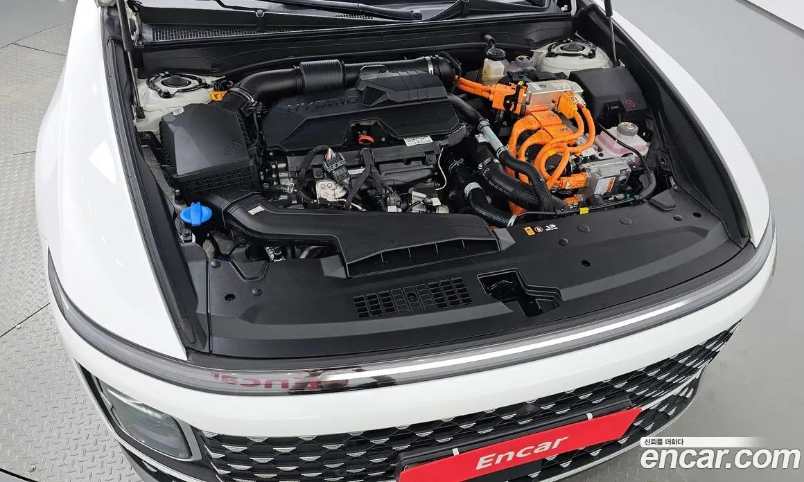 Hyundai Grandeur 2025 1.6 автомат (гидро), фото 5