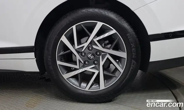Hyundai Grandeur 2025 1.6 автомат (гидро), миниатюра 6