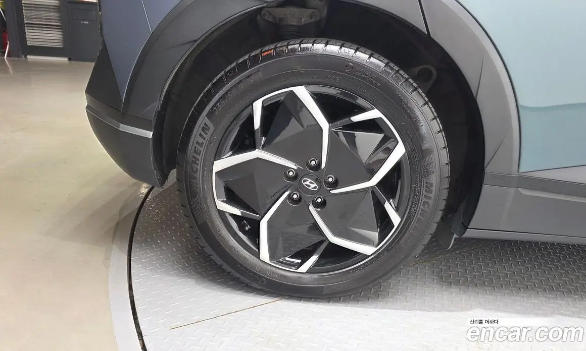 Hyundai Ioniq 5 2023 0.1 автомат (гидро), фото 5