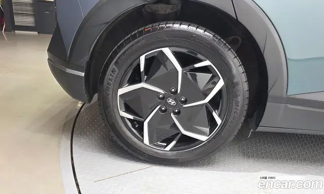 Hyundai Ioniq 5 2023 0.1 автомат (гидро), миниатюра 5