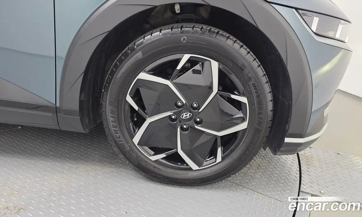 Hyundai Ioniq 5 2023 0.1 автомат (гидро), фото 7