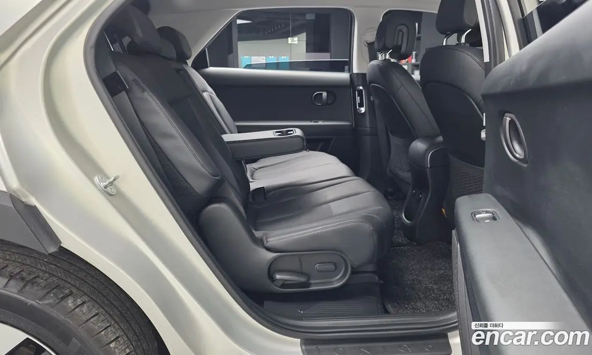 Hyundai Ioniq 5 2025 0.1 автомат (гидро), фото 17 Hyundai Ioniq 5 2025 0.1 автомат (гидро), фото 17